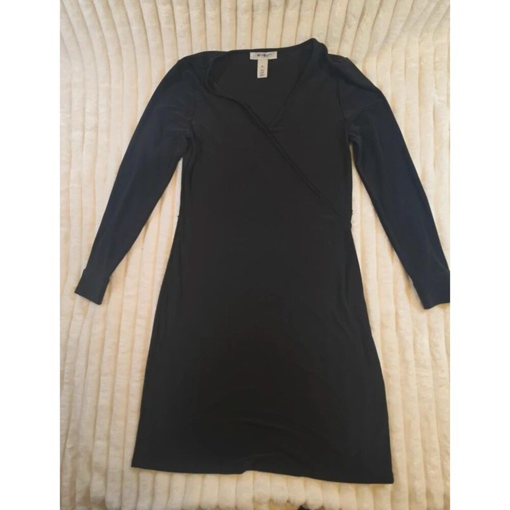 White House Black Market Long Sleeve Faux Wrap Dress size XS good condition